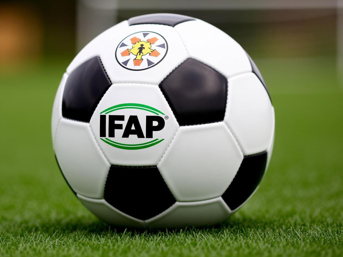 开云体育登录入口-瓦伦西亚客场落败,球队防守线遭受严重打击 第3张